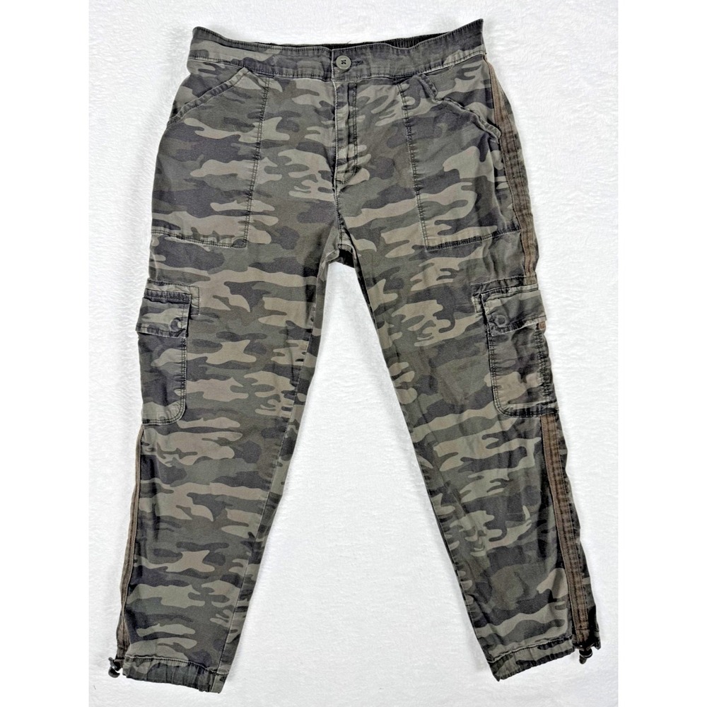 Social Standard by Sanctuary Camo Scout Poplin Surplus Pants Size Medium